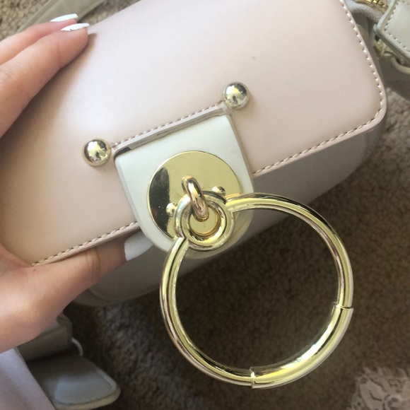 Handbag - Picture 4 of 7